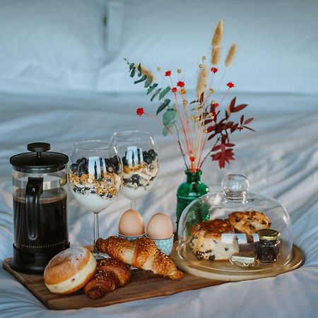 Wild Hideaways Luxury Lodges And Eco Spa Бэнтри Экстерьер фото