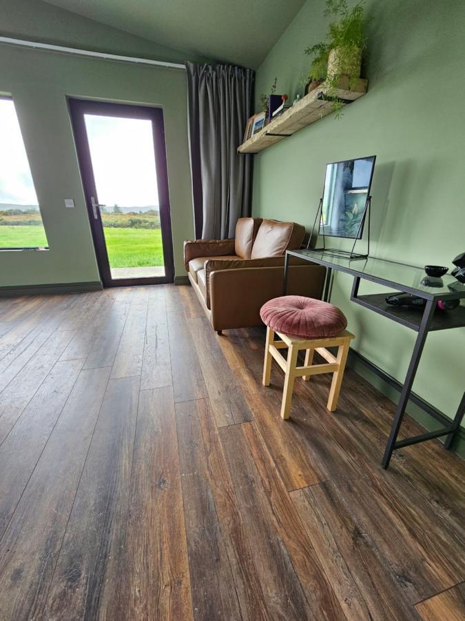 Wild Hideaways Luxury Lodges And Eco Spa Бэнтри Экстерьер фото