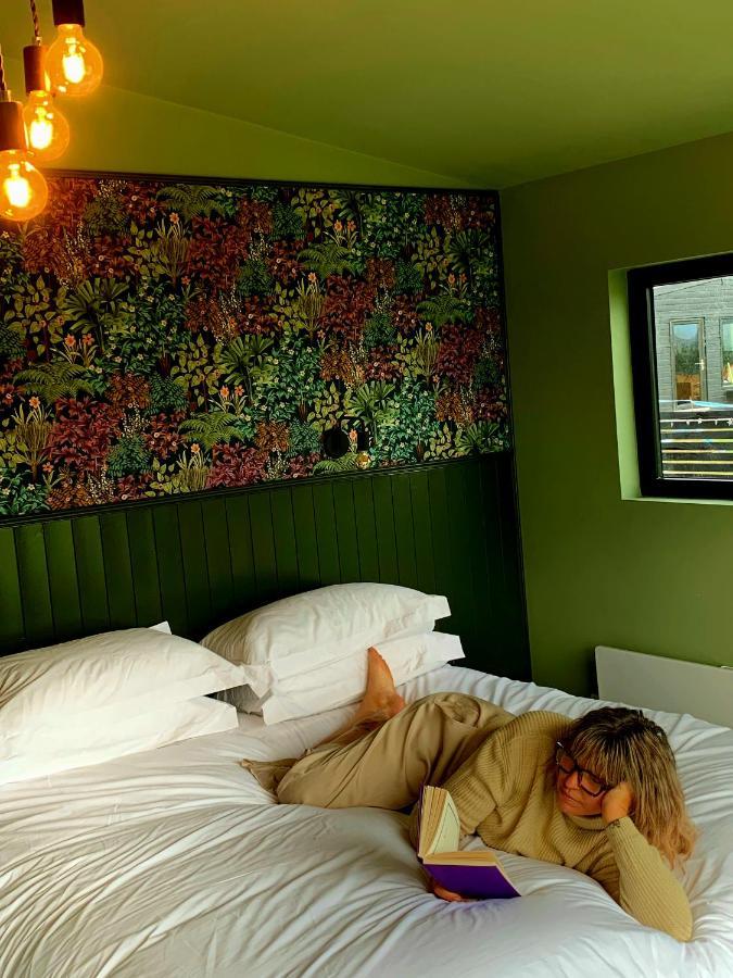 Wild Hideaways Luxury Lodges And Eco Spa Бэнтри Экстерьер фото