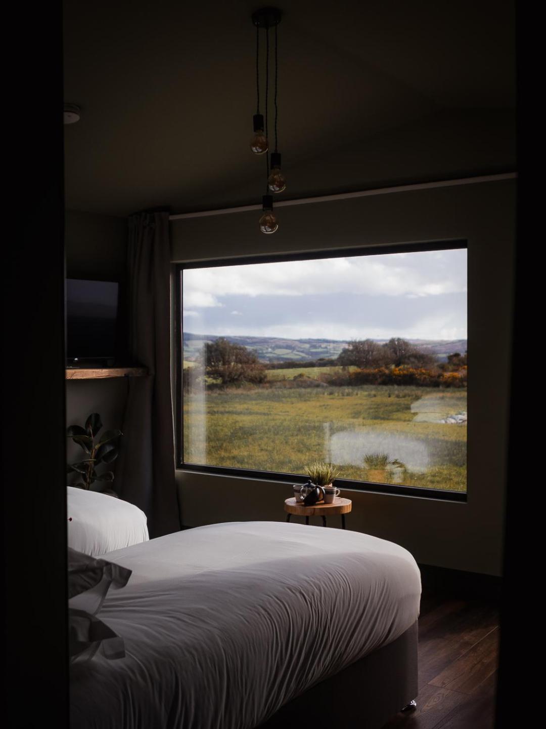Wild Hideaways Luxury Lodges And Eco Spa Бэнтри Экстерьер фото